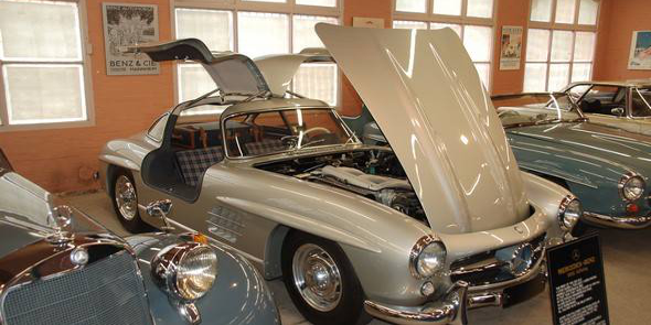 Fox-classic-car-collections